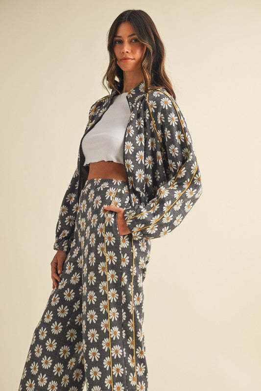 SET DAISY JACQUARD KNIT JACKET AND WIDE LEG PANTS