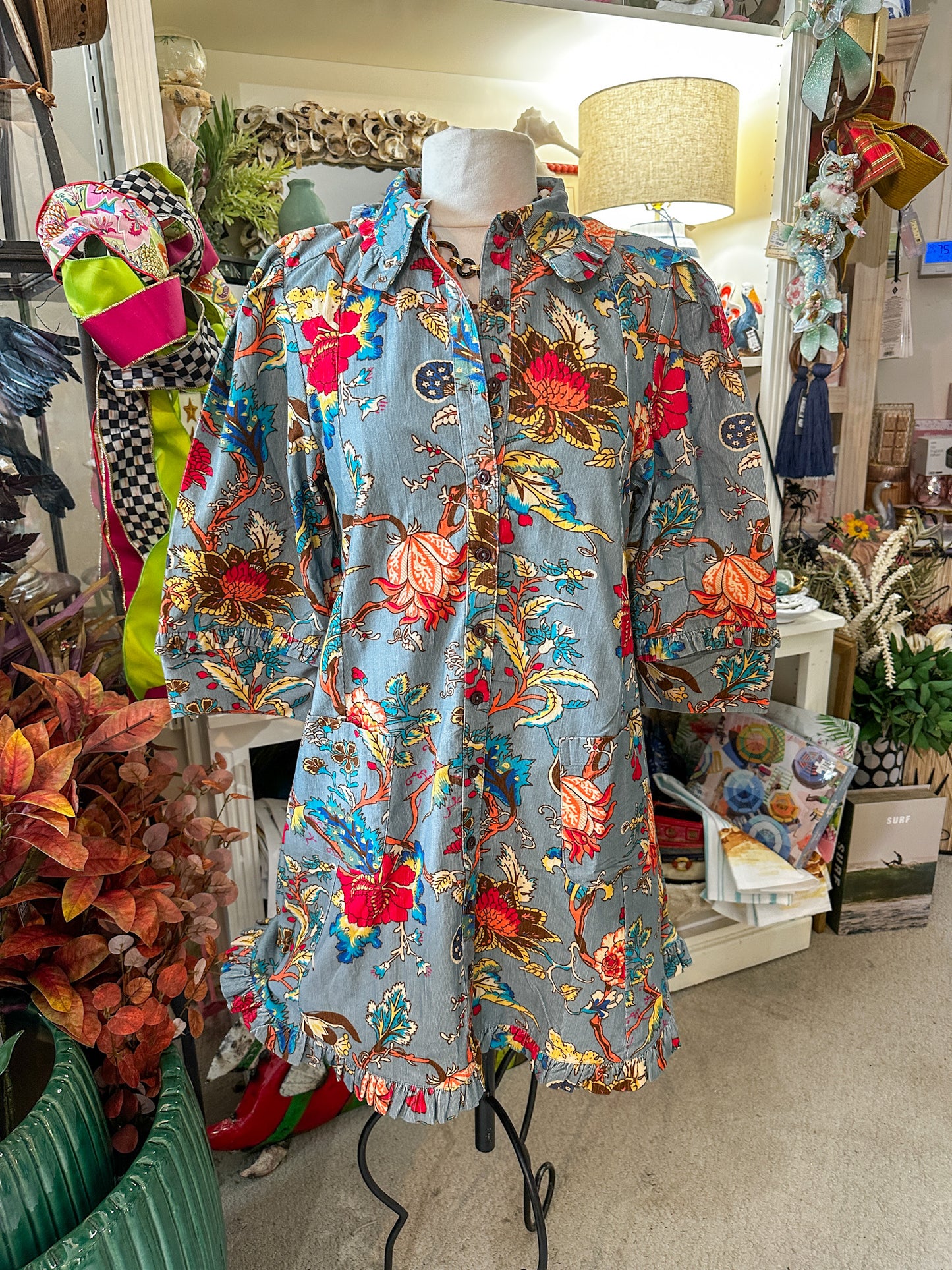 UF Dress Ruffled Edges