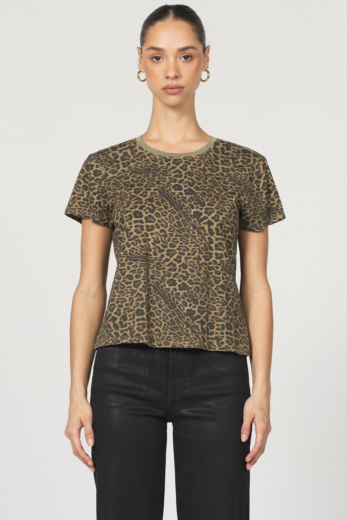 leopard crew neck tee