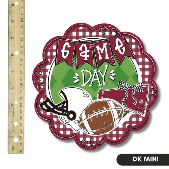 Mini Game Day Scallop Maroon & White Hanger