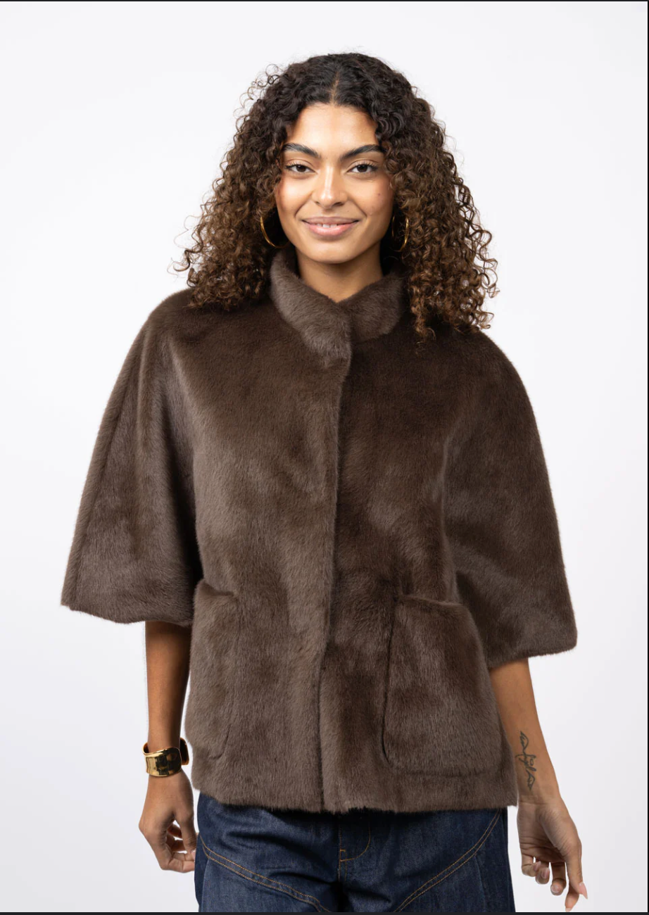 Ivy Jane Jacket Faux Capelet Chocolate, faux fur jacket