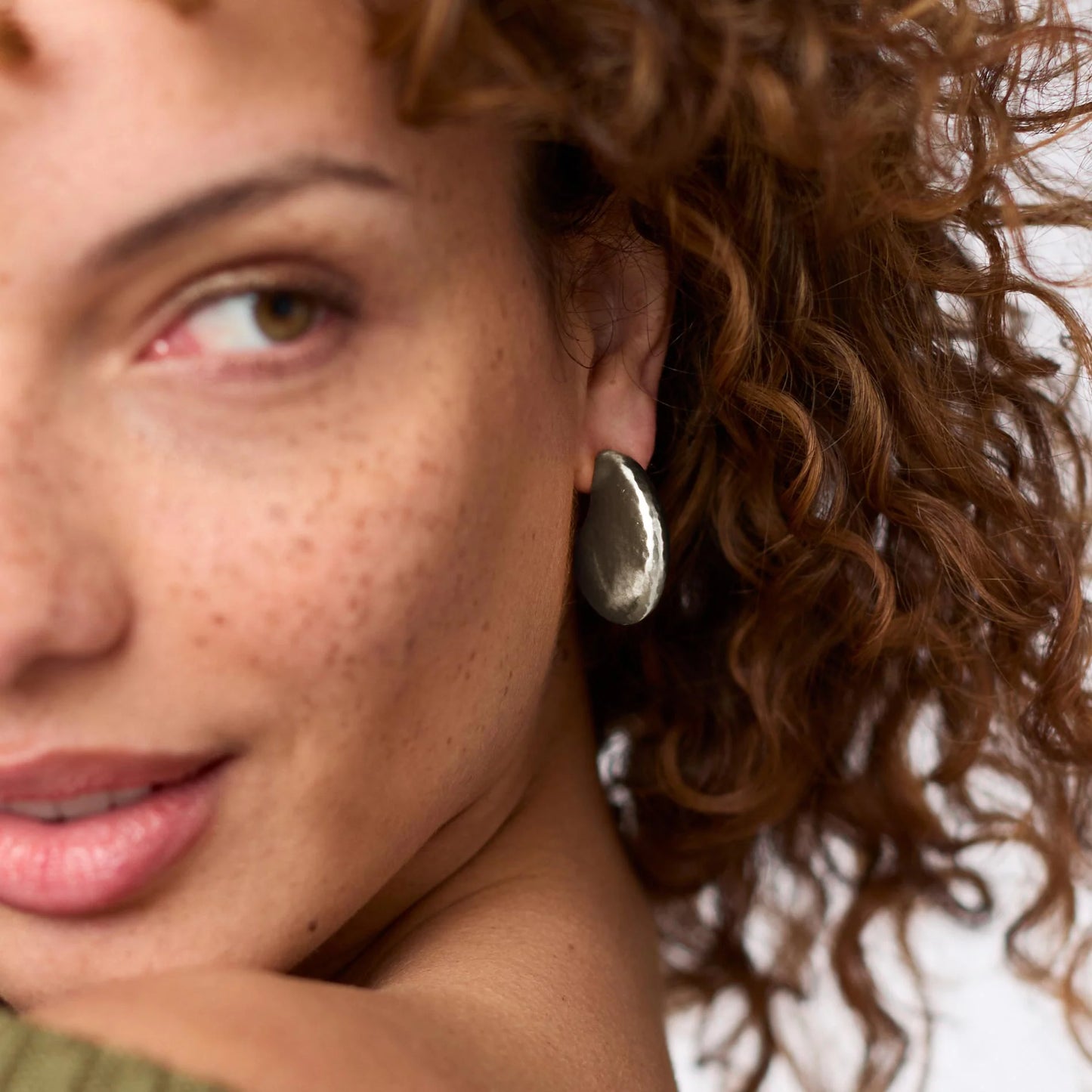 Solara Hoop Earring (Silver & Gold)