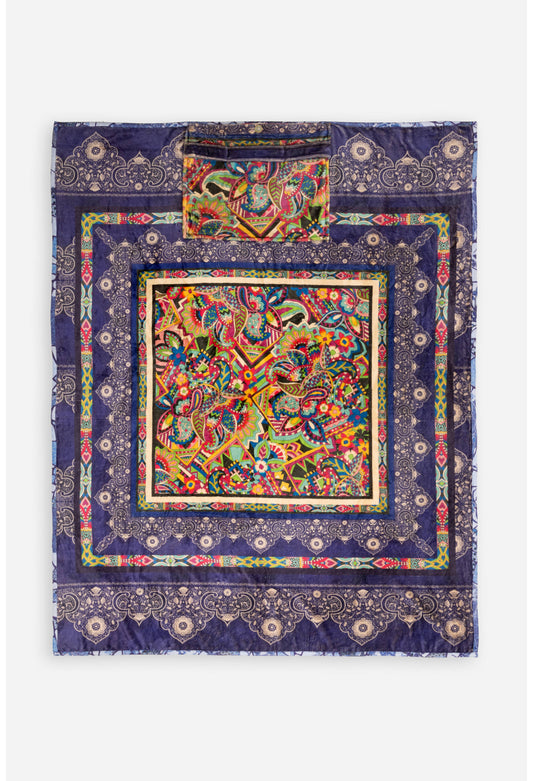 TRAVEL BLANKET REVERSIBLE W/ BAG 66X53 (Multiple Patterns)