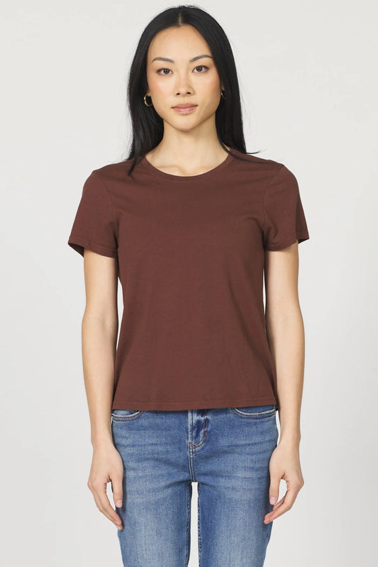 brown crew neck tee