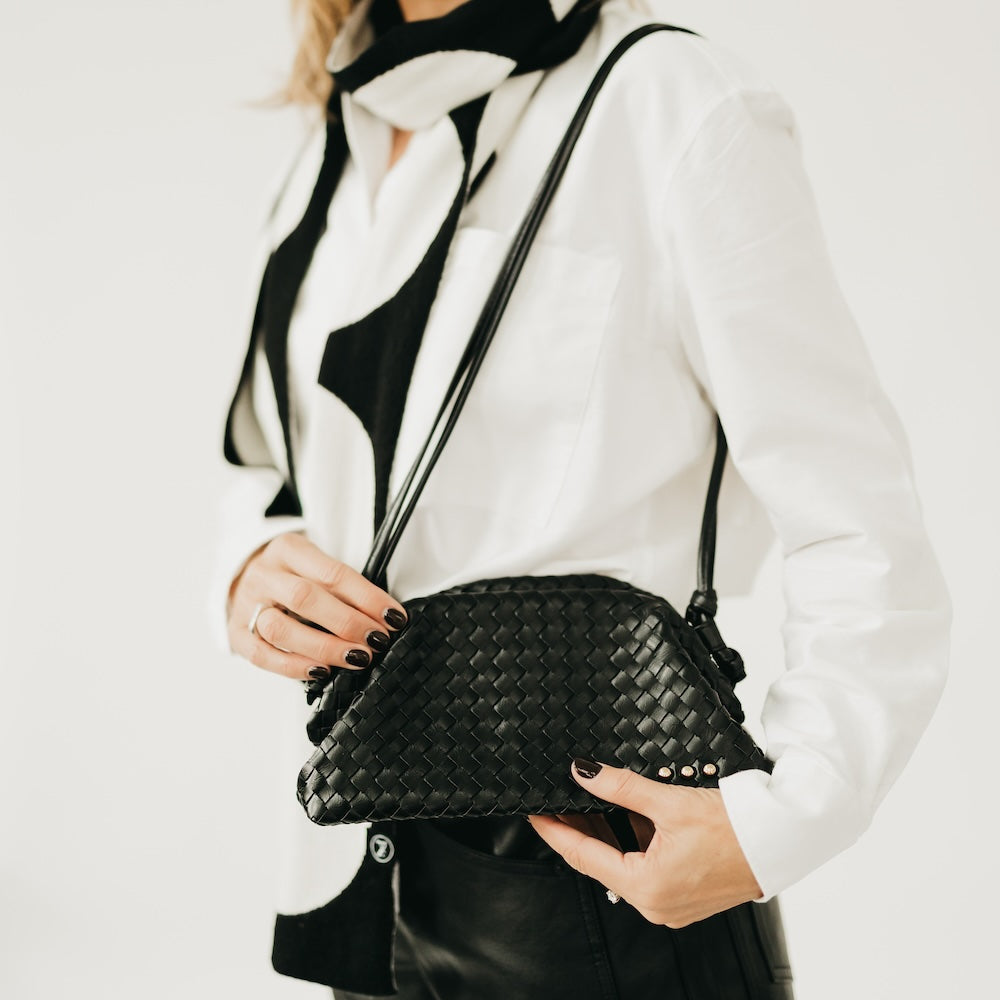Crossbody Lacy Black Woven Frame Bag