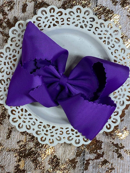 Bow Oversize Scalloped - Alligator Clip - 5.5"
