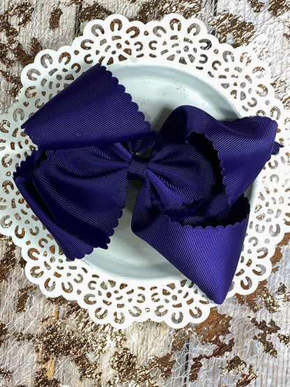 Bow Oversize Scalloped - Alligator Clip - 5.5"