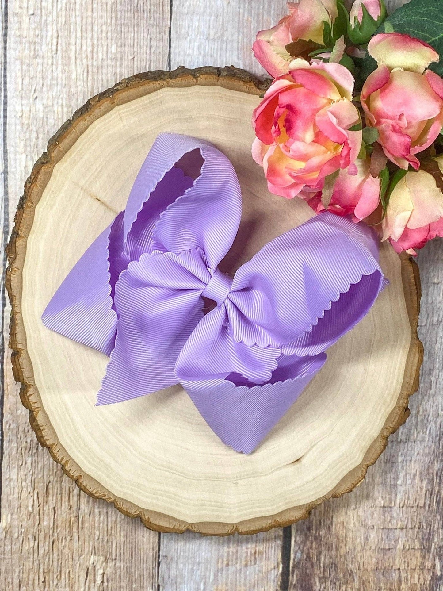 Bow Oversize Scalloped - Alligator Clip - 5.5"