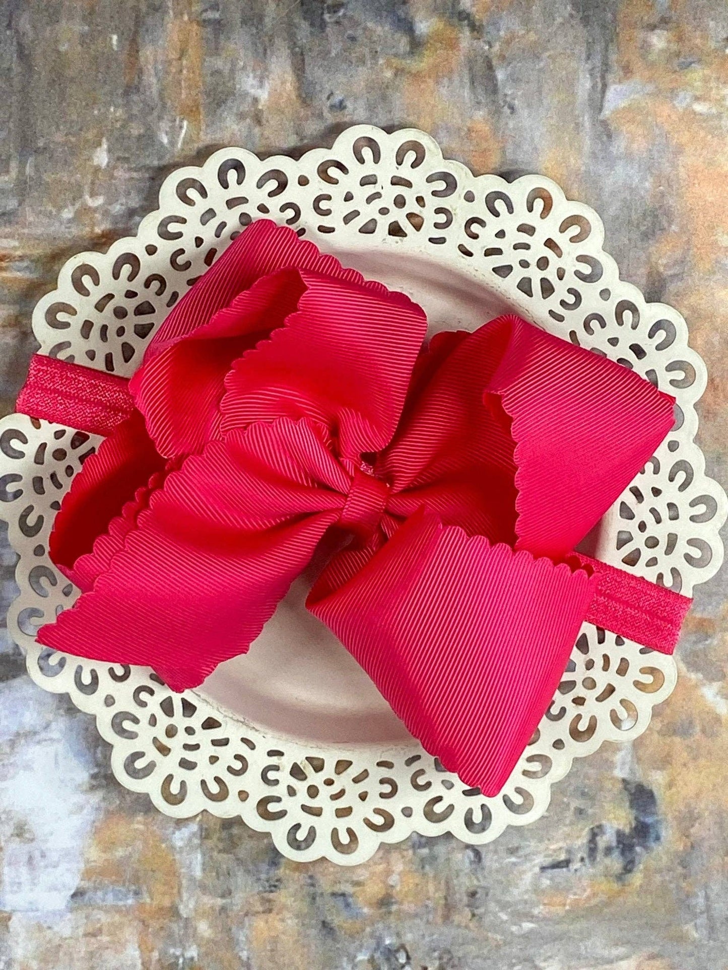 Headband Oversize Scalloped Bow - 5.5"
