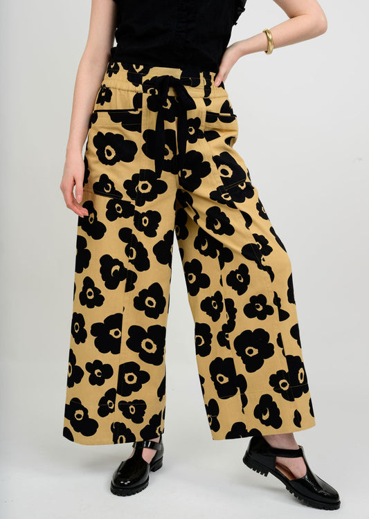 khaki Ivy Jane pants with black floral 