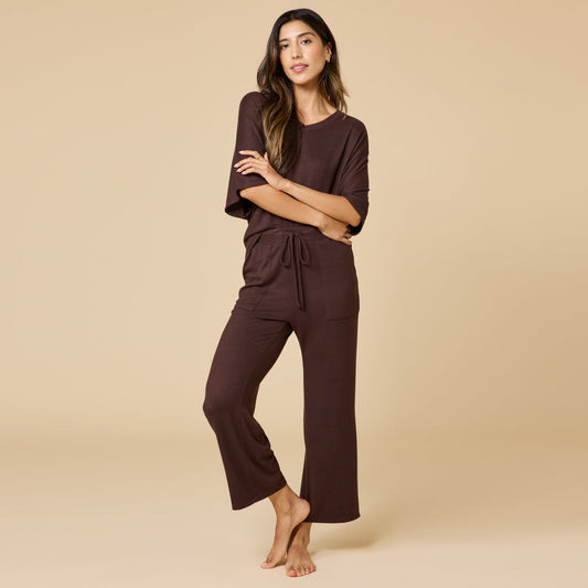 Lounge Set Dream Relaxed V-neck & Capri Espresso
