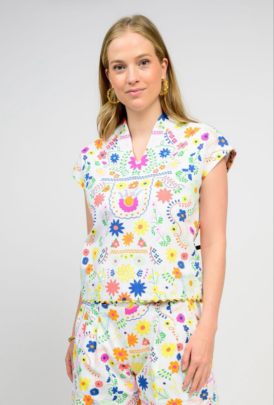 Sister Mary TOP FLORES