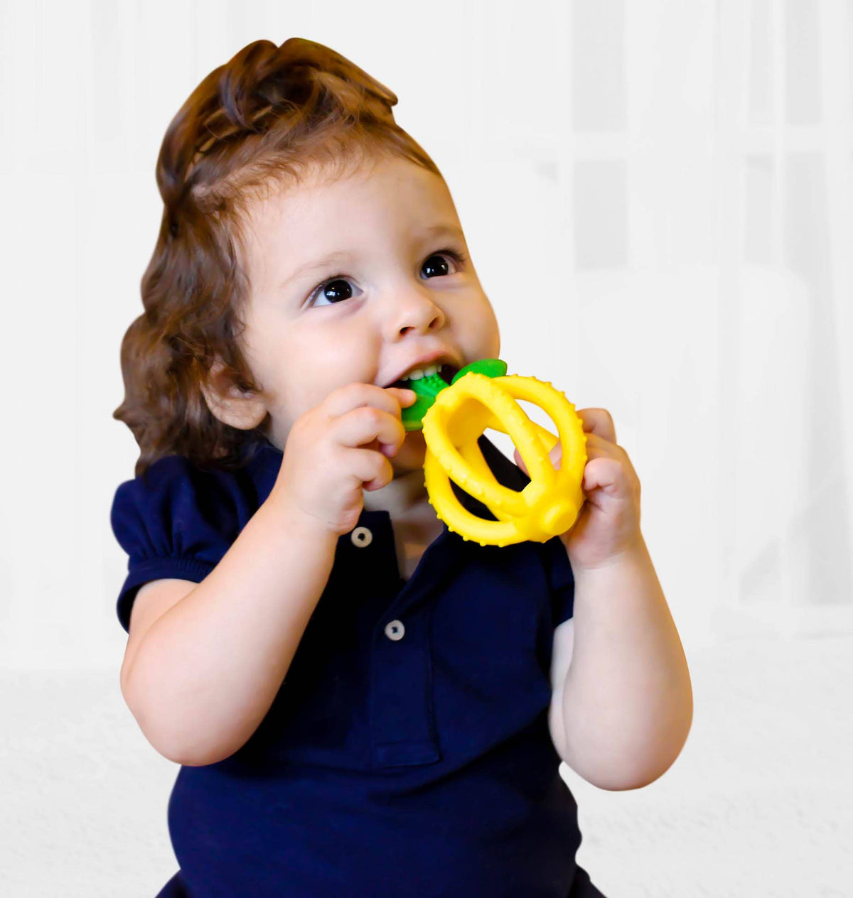 Teether Bitzy Biter™ Lemon Teething Ball Baby