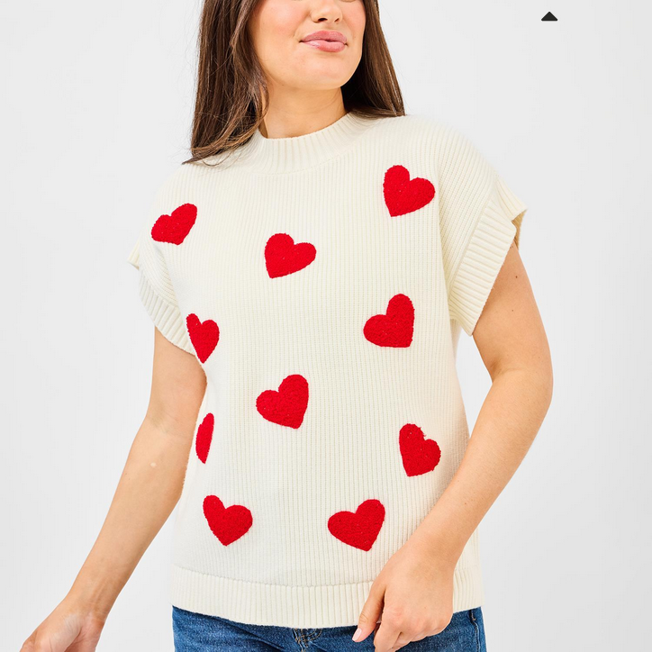 ivory short sleeve sweater with red hearts 
