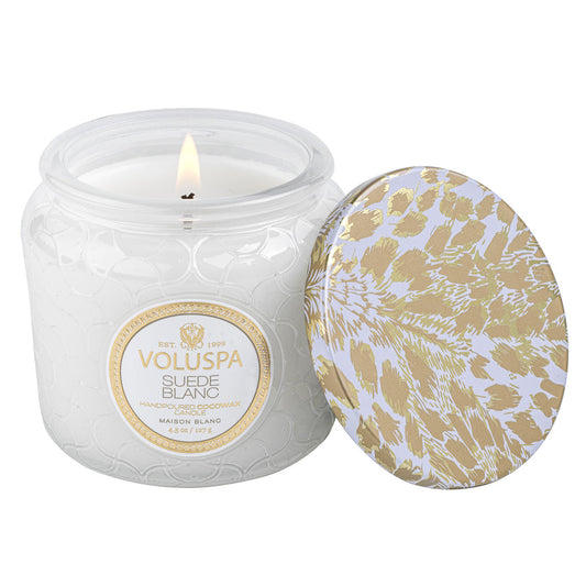 SUEDE BLANC CANDLE 4.5OZ PETITE EMB JAR