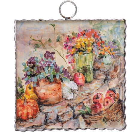 Round Top Print Mini Stone Wall Fall