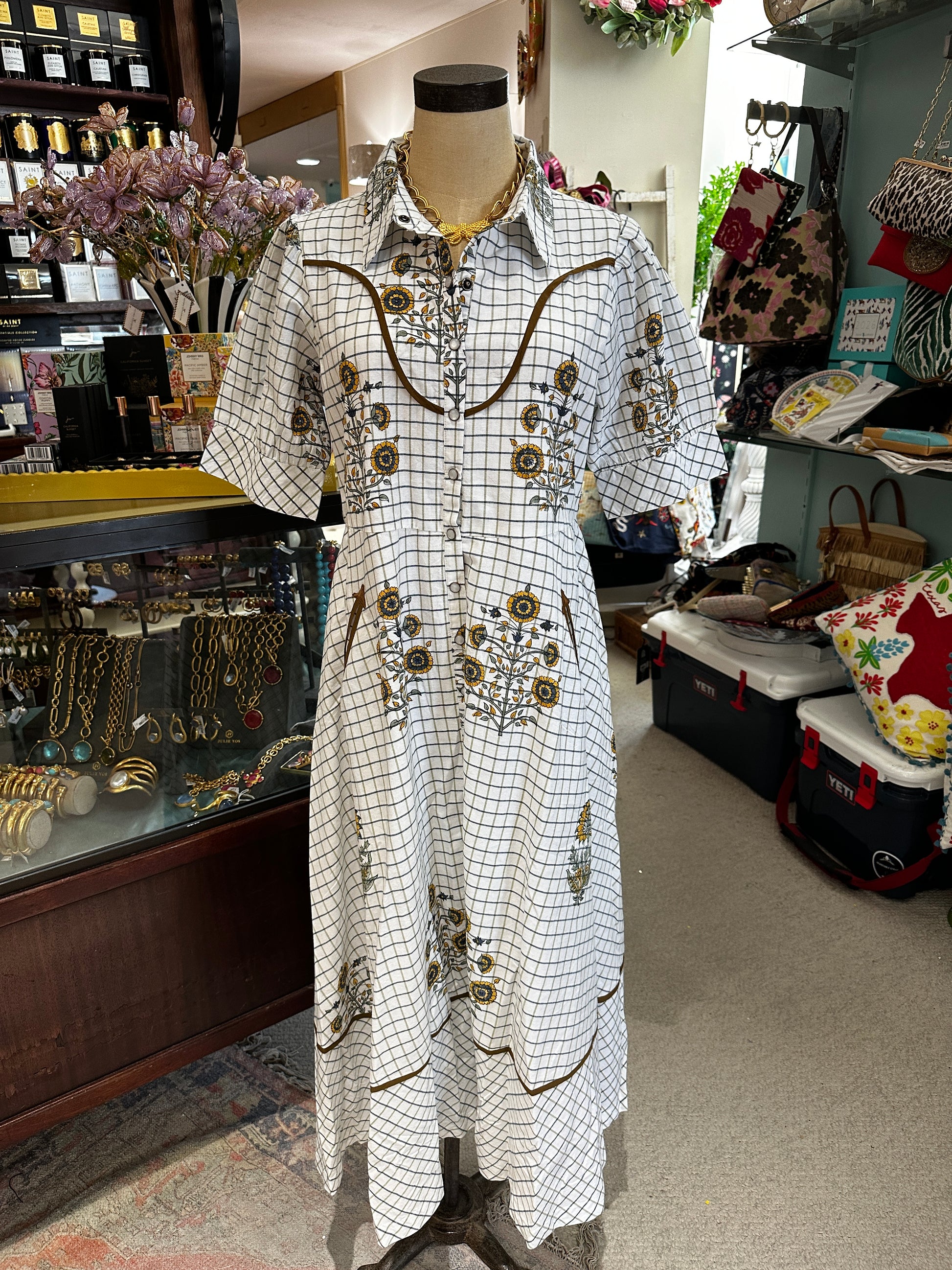 button down floral dress 