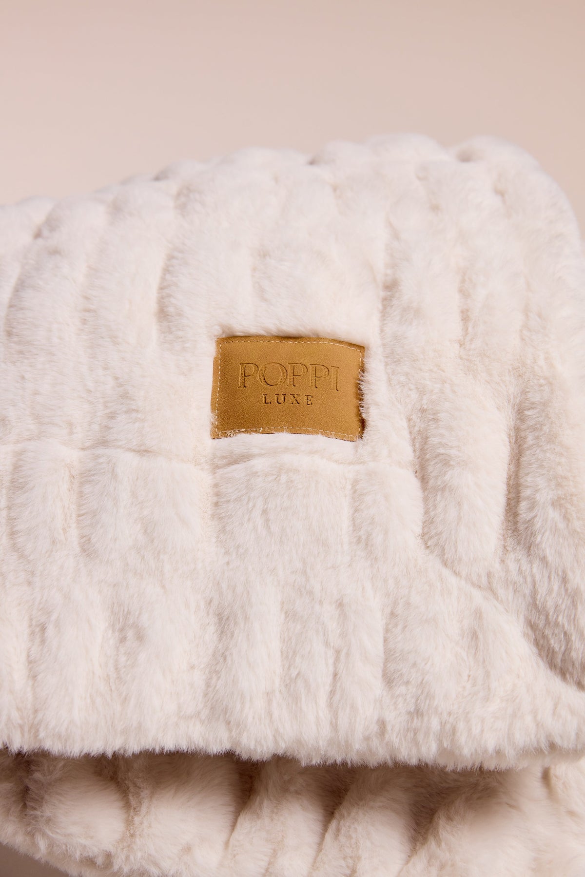Poppi Luxe MARSHMALLOW WHITE Plush