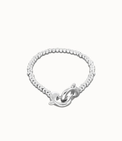 silver interlocking bracelet 