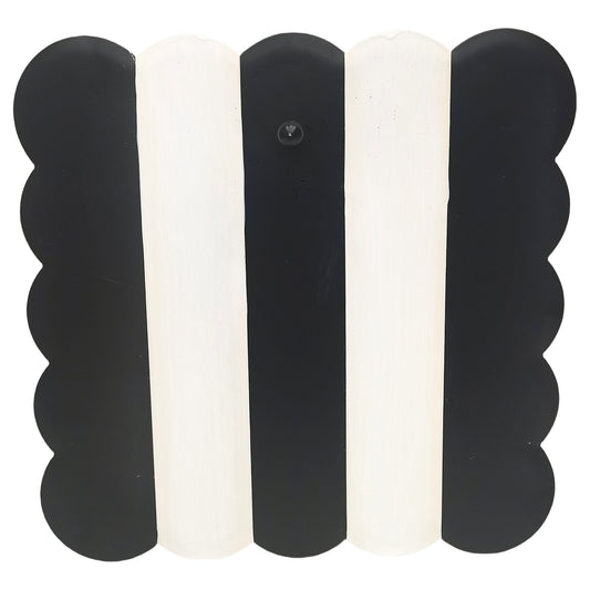 Round Top Display Board Black & Cream Scallop
