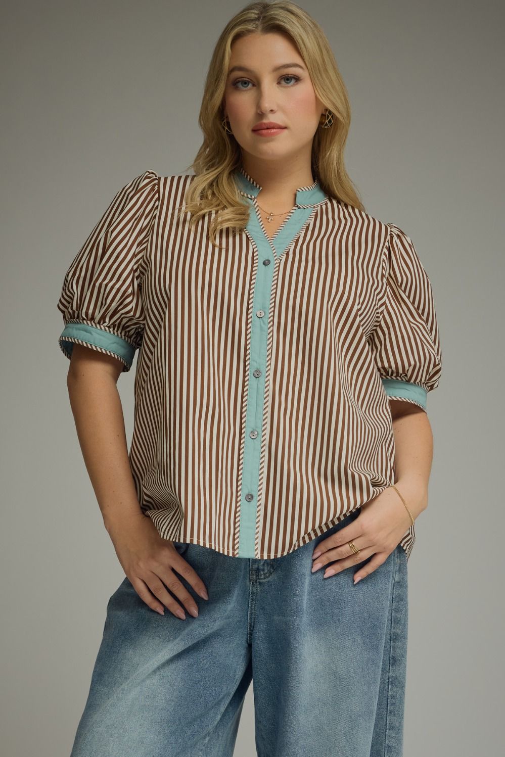 Entro Top Stripe Puff Sleeve Bordered